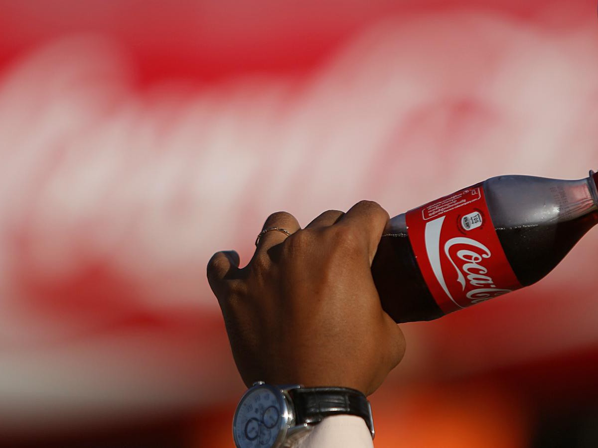 Cola couronne AyiboPost