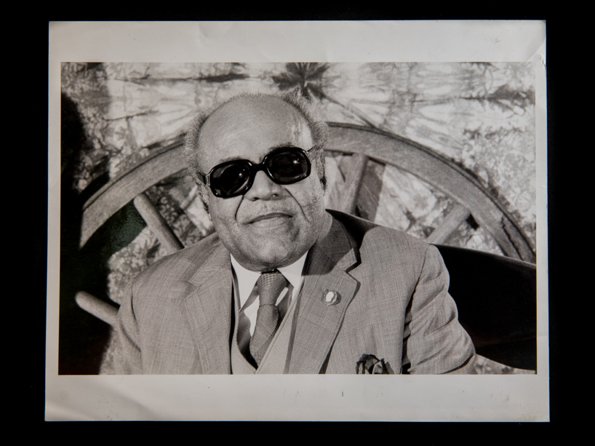 ti sentaniz AyiboPost