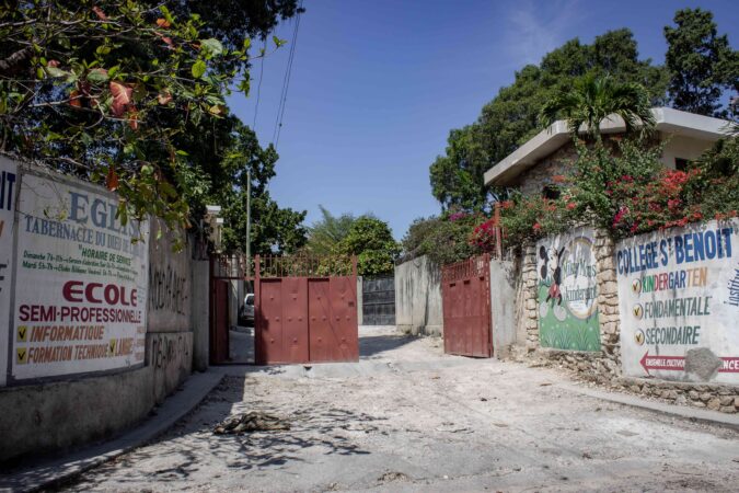 barrière et barricade à Port-au-Prince