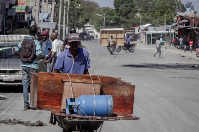 Habitant fuyant violence gangs haiti