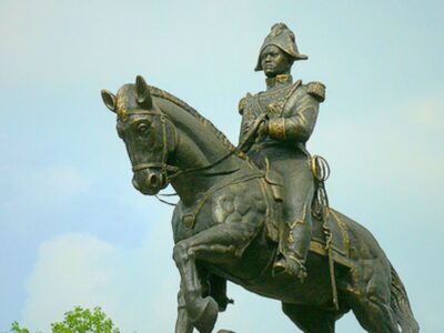 Dessalines Statue