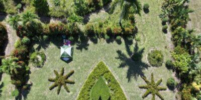 Vue aérienne du paysage en forme de cœur au Jardin botanique des Cayes, février 2024. Photo : Jardin botanique des Cayes.