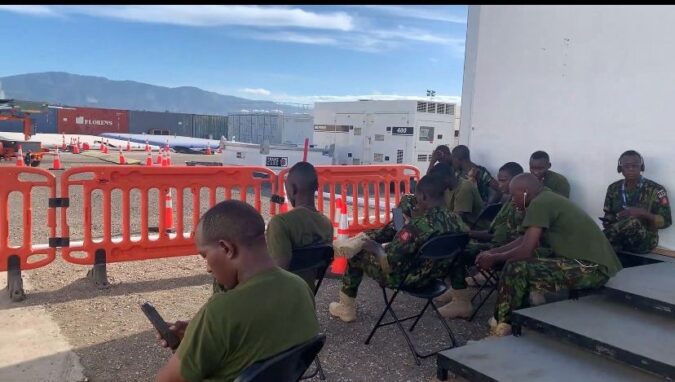 policiers kenyans